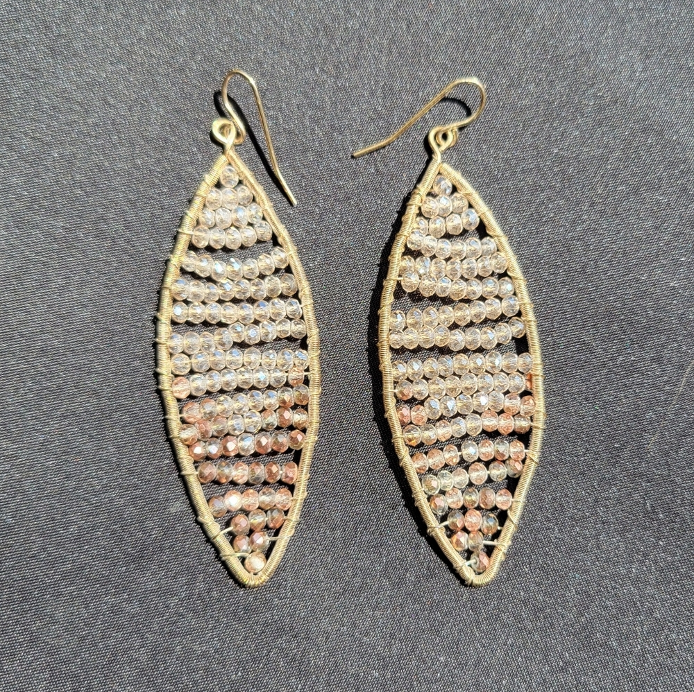 Beautiful Gold/Beaded Fashion Earrings